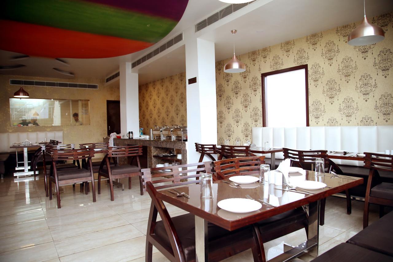 Sallow Royal Suites Amritsar Eksteriør billede